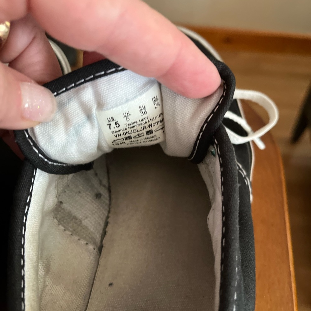 Vans Black Canvas Sneakers - Picture 3 of 4